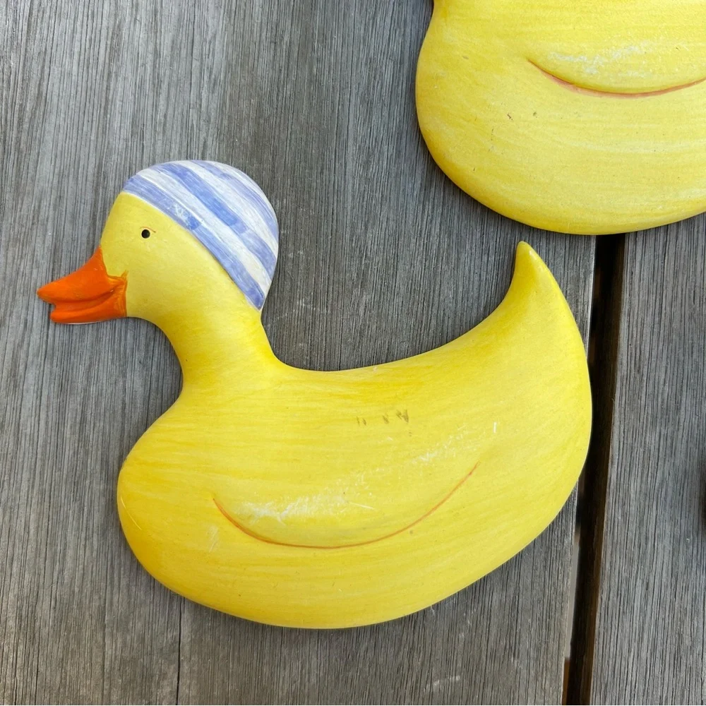 Vintage 2005 Debbie Taylor Kerman Chalkware Ducks Set of Three Wall Hangings